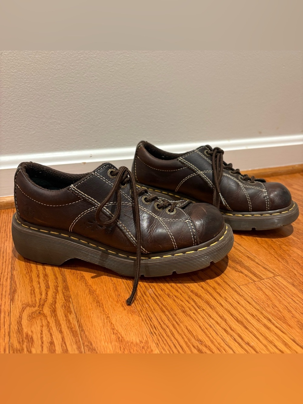 Vtg Dr. Martens 12283 Daisy Floral Chunky‎ Oxfords Y2K Platform Size 8 Brown